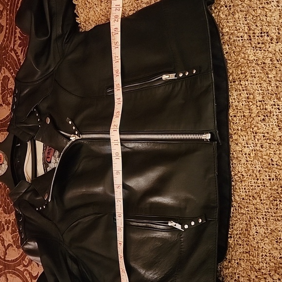 Womens First Leather Motorcycle Jacket - Picture 14 of 15